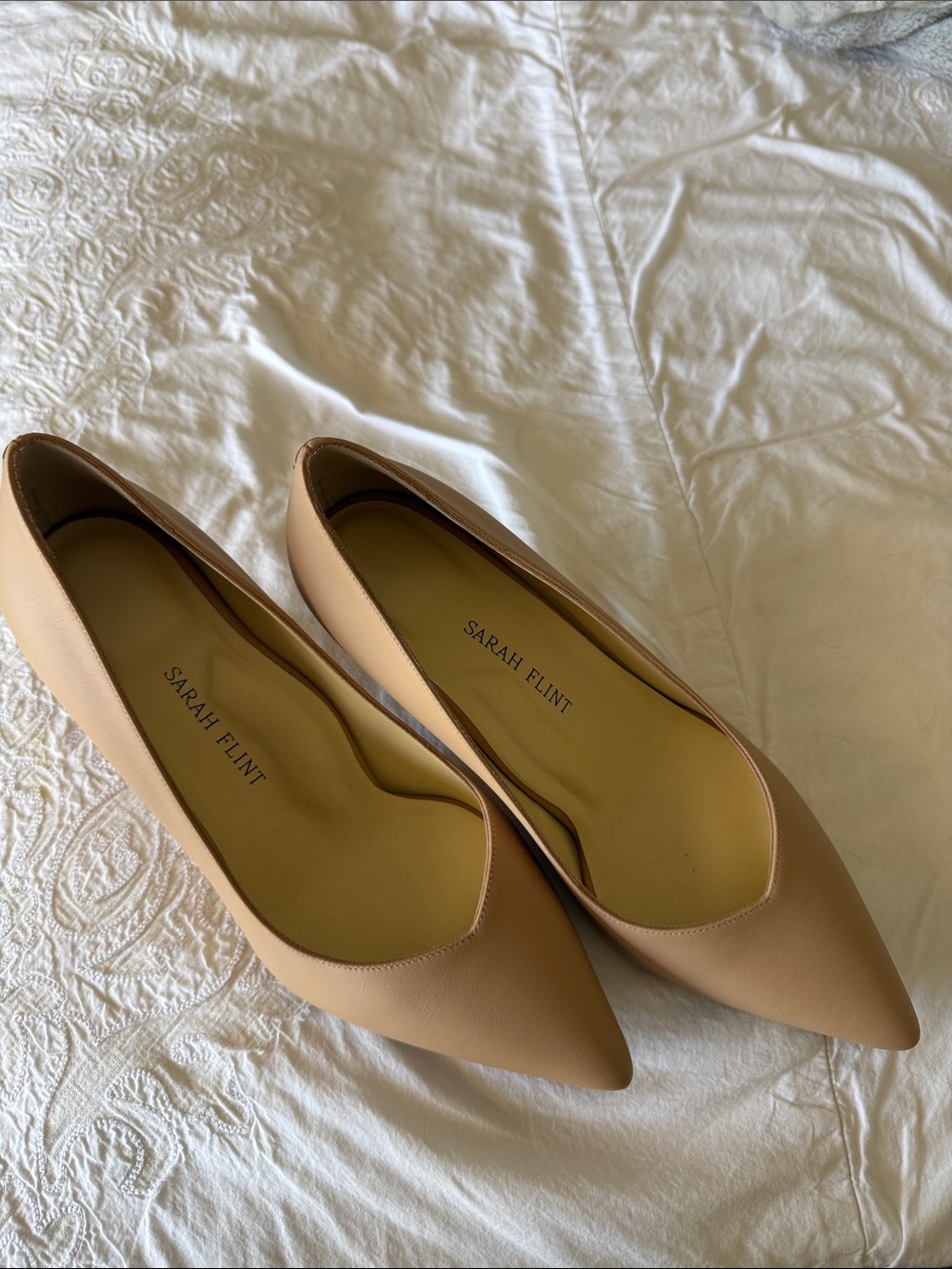 Sarah Flint Beige Pointed-Toe Leather Flats